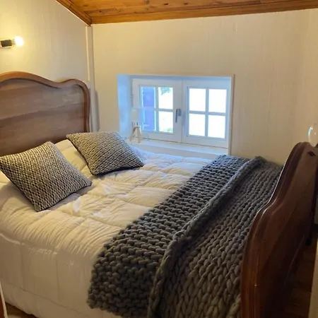 A La Croisee Des Chemins