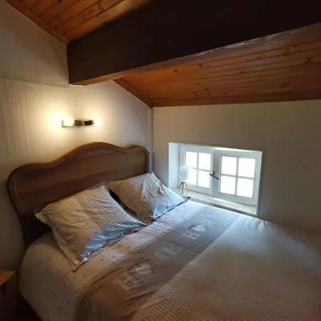 A La Croisee Des Chemins *